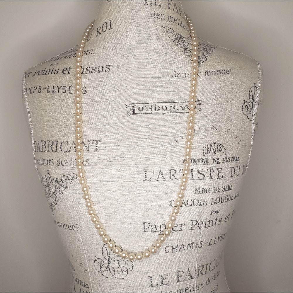 Vintage 50s pearl necklace
